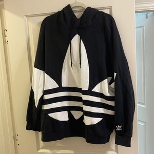 Adidas Sweatshirt